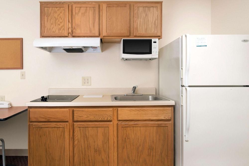 Extended Stay America Select Suites - Tallahassee - Northwest מראה חיצוני תמונה